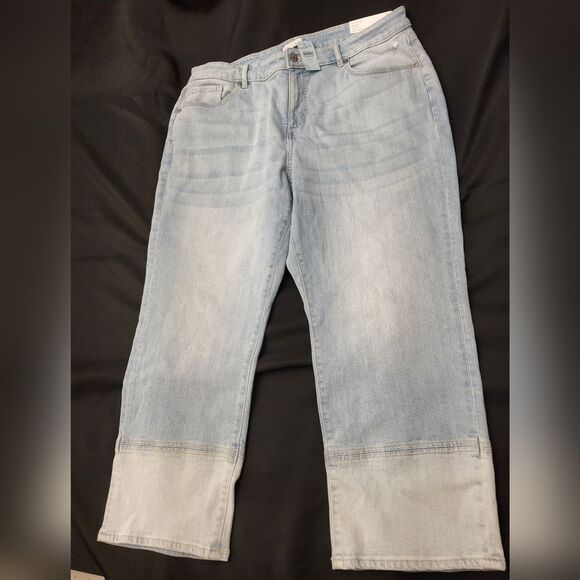 LOFT Petite Curvy Girlfriend Jeans in Patched Light Indigo Wash - Picture 4 of 7